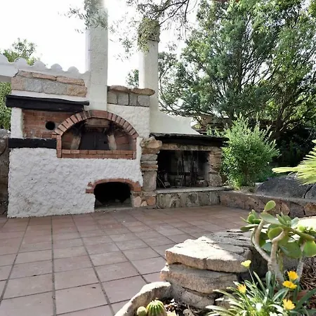 Milvio Con Accesso Privato In Villa Tortolì